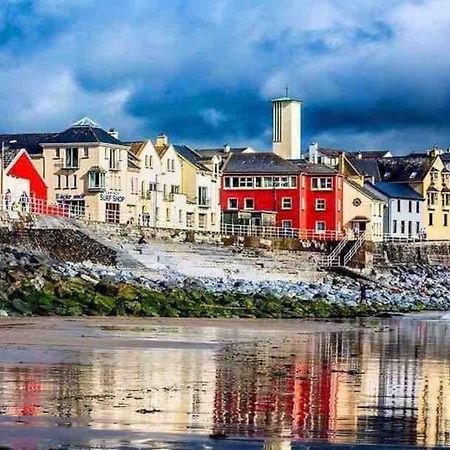 Village Centre Apartment Lahinch Exteriér fotografie