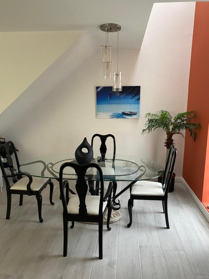 Village Centre Apartment Lahinch Exteriér fotografie